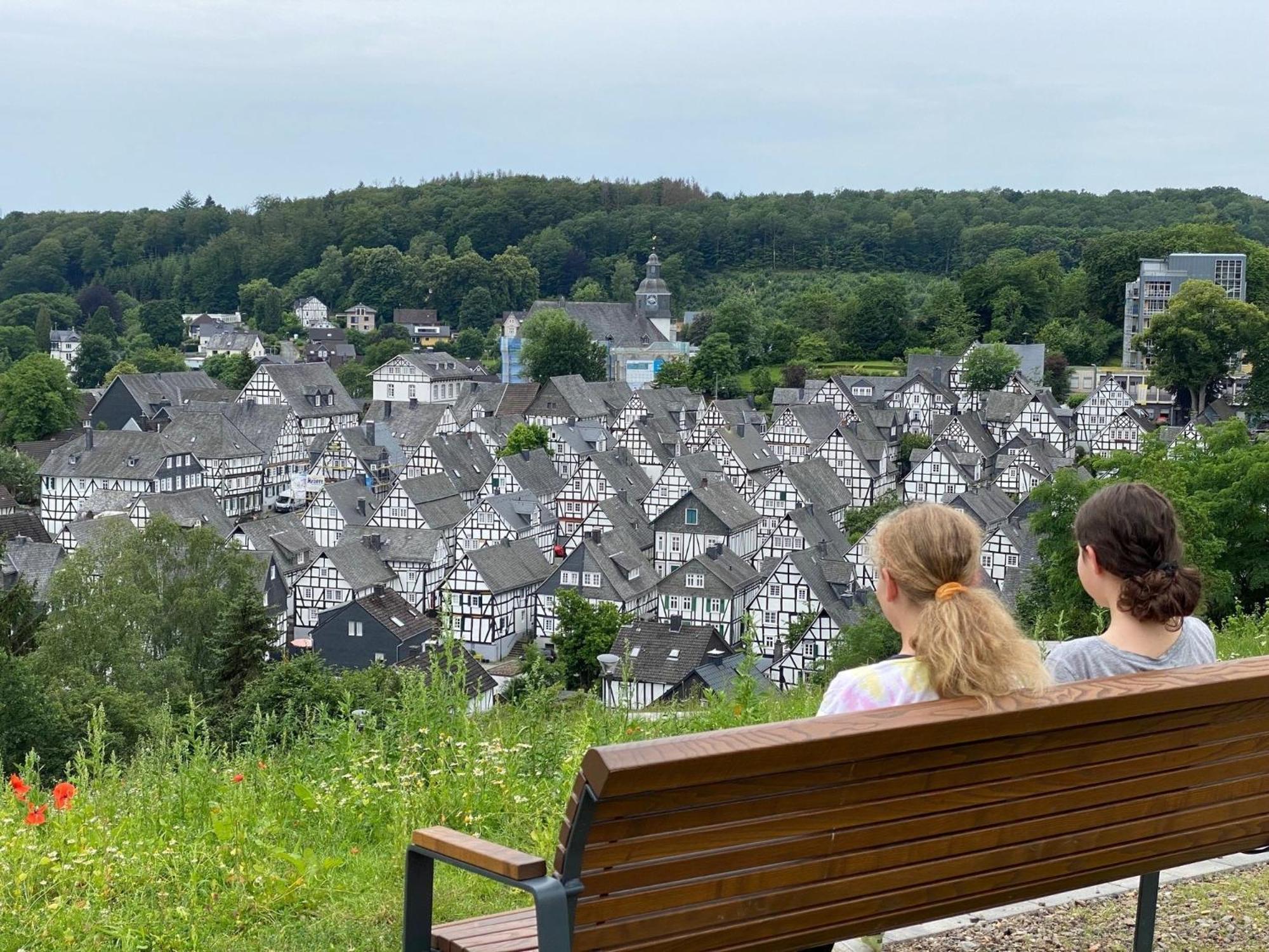Bi Abbas Jong Apartman Freudenberg  Kültér fotó